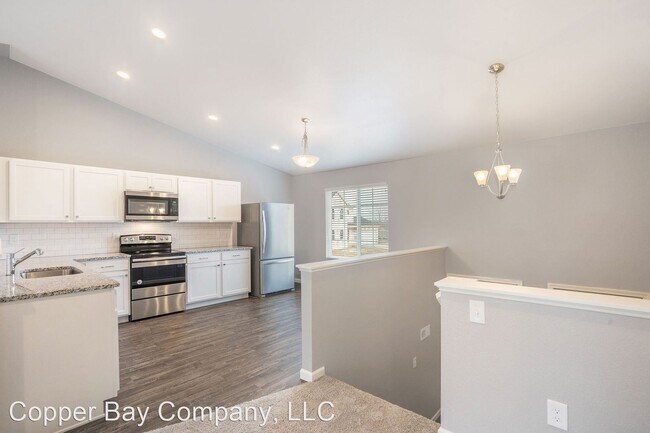 Foto del edificio - 4 br, 2 bath House - 4444 Soya Avenue