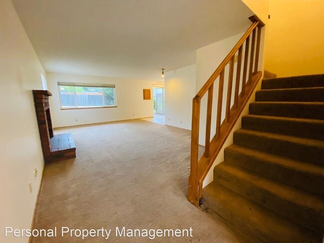 Building Photo - 3 br, 2.5 bath House - 1602 SE 145th Ct