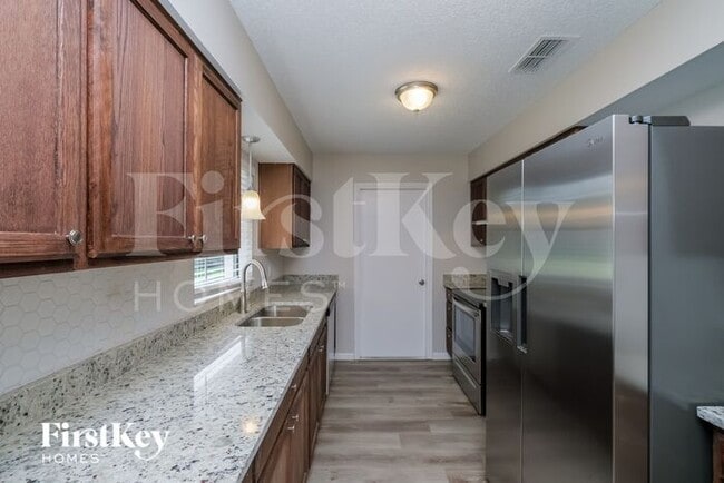 Building Photo - 11616 Linda Ln