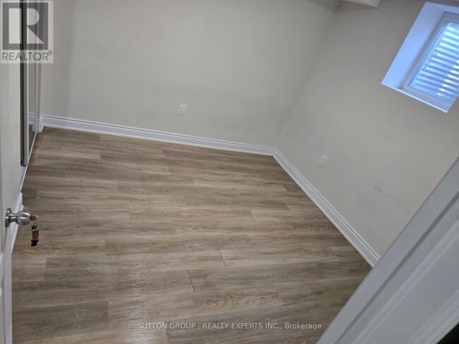 Building Photo - 364 Clockwork Dr