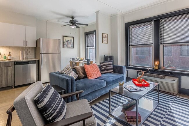 Building Photo - The Edison