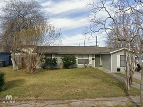 Building Photo - 4705 Wynona Dr
