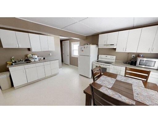 Foto principal - 12 Winthrop St