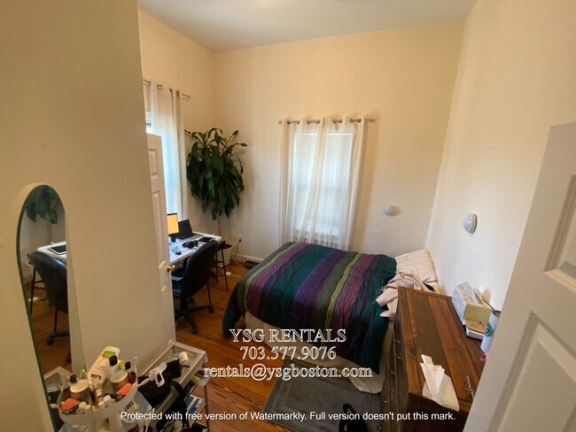 Foto del edificio - 306 Western Ave