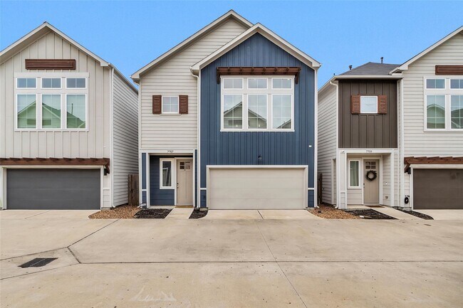 Foto del edificio - 7707 Nasser Ln