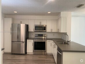 Building Photo - 1569 Veracruz Ln