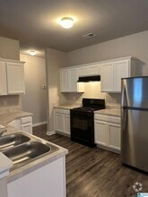 Building Photo - 401 Woodland Trl