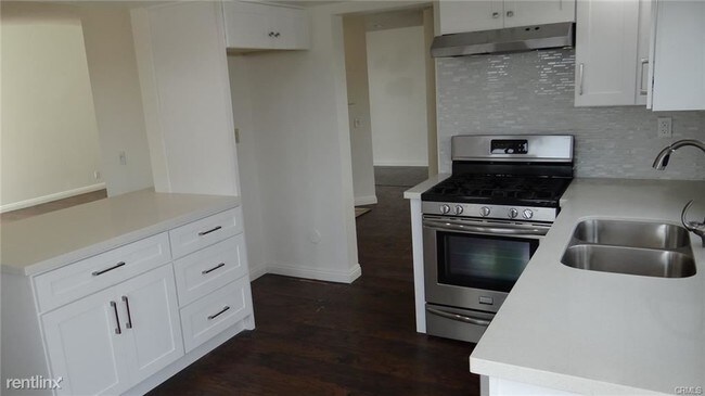 Building Photo - 3 br, 3 bath House - 24956 Beachwalk Way