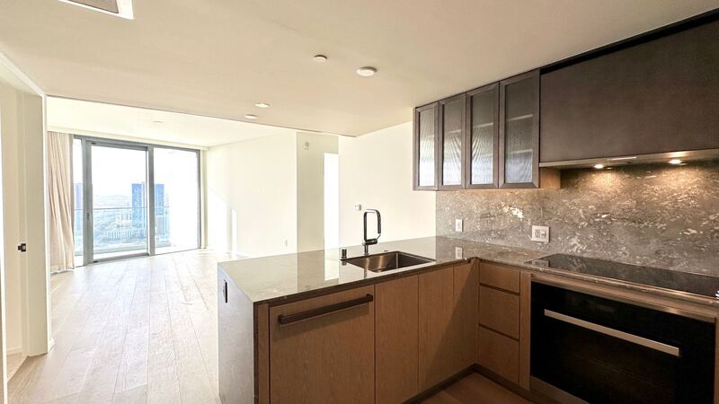 Foto principal - 1000 Auahi St