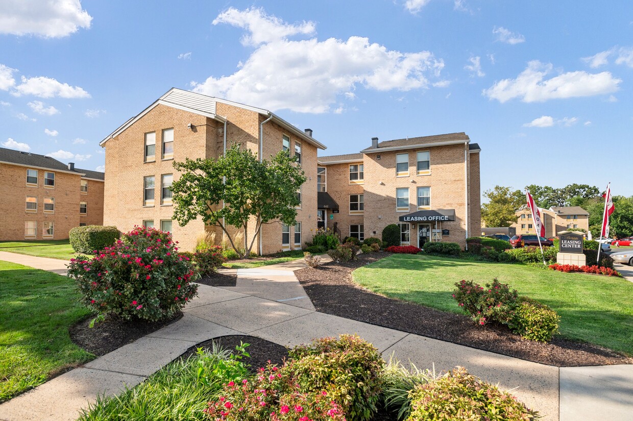 Berkdale Apartments Apartments - Herndon, VA | Apartments.com