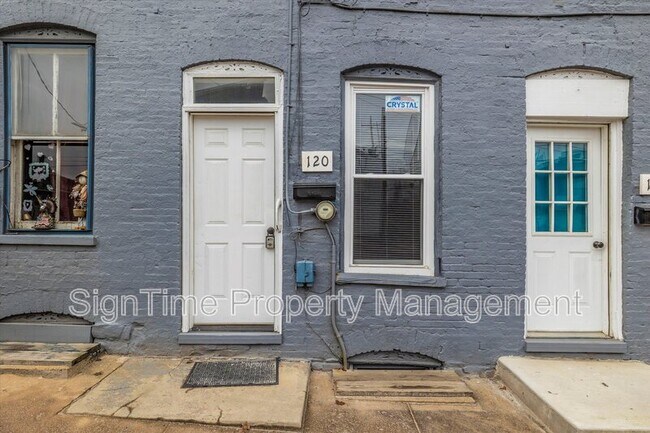 Foto del edificio - 114-122 North Conococheague Street - 120