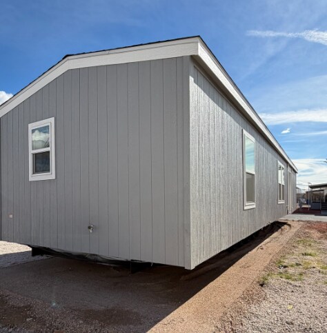 Building Photo - 3601 E Wyoming Ave