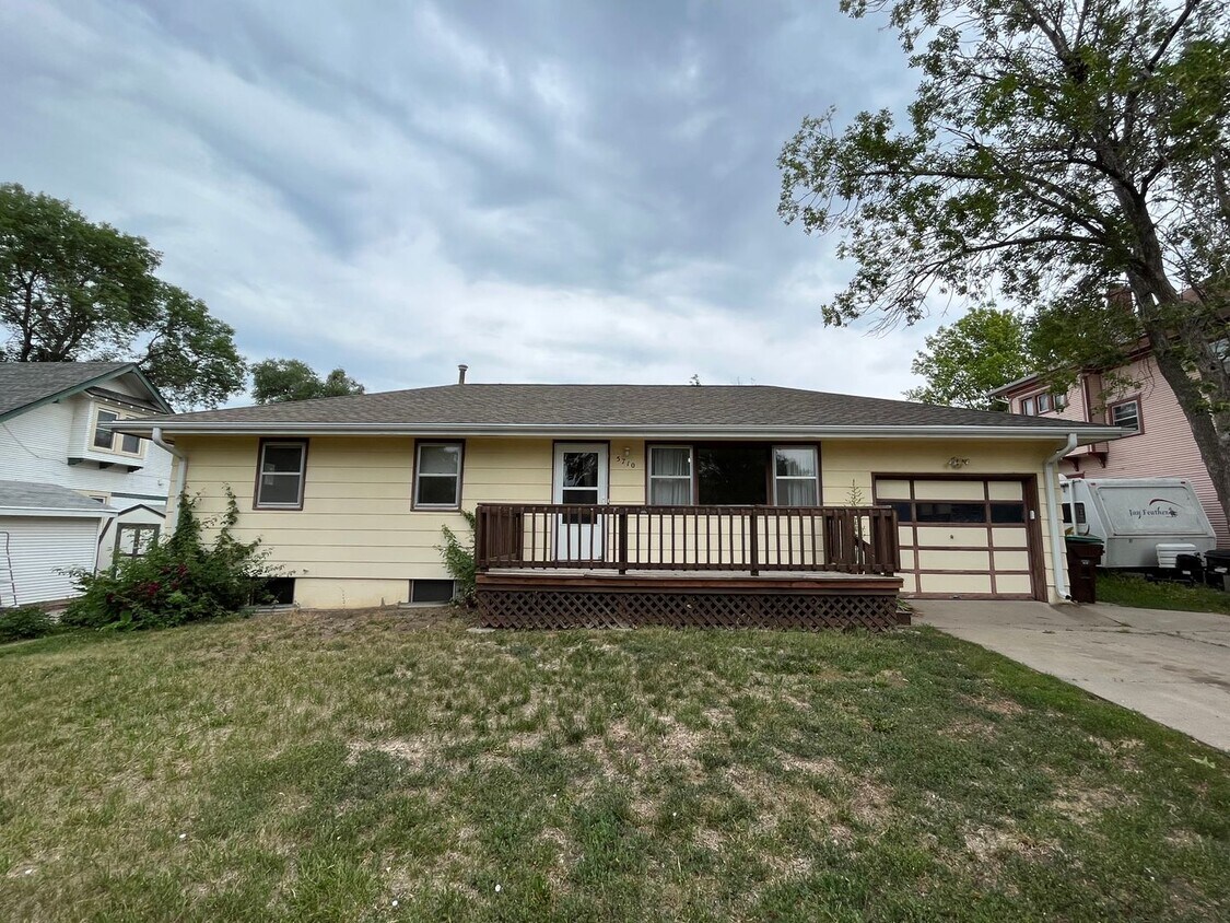 Primary Photo - Charming 4 Bedroom Home Coming In June! $2...