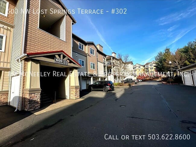 Building Photo - Great Condominium in Timberland - NW Portl...