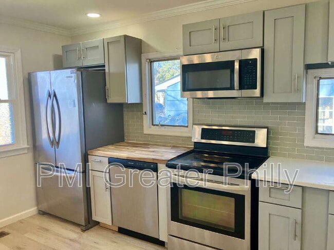 Foto del edificio - 1523 W Cheltenham Ave