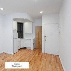 Primary Photo - 428 E 89th St