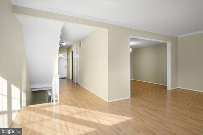 Building Photo - 10533 Assembly Dr