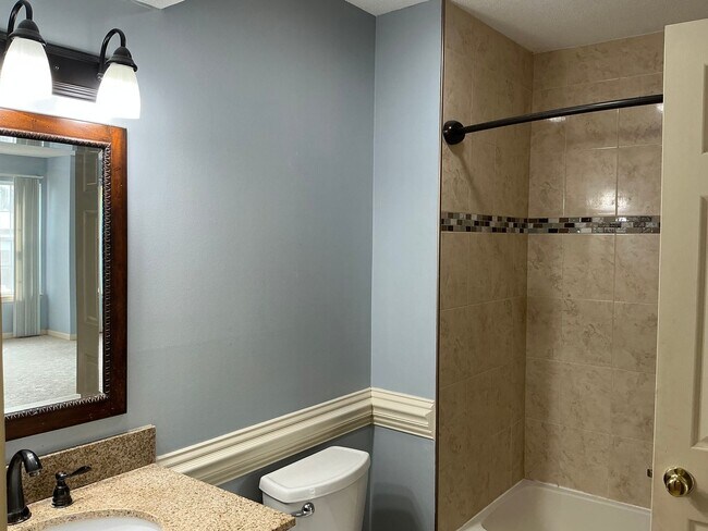 Foto del edificio - Forest Glen Condo Rental
