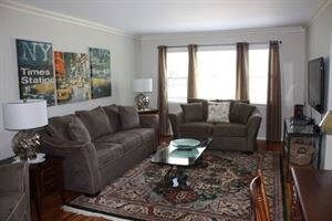 Primary Photo - 30 Kent Place Blvd