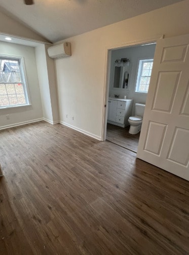 Building Photo - Renovated 4 Bedroom Entire House for Rent
