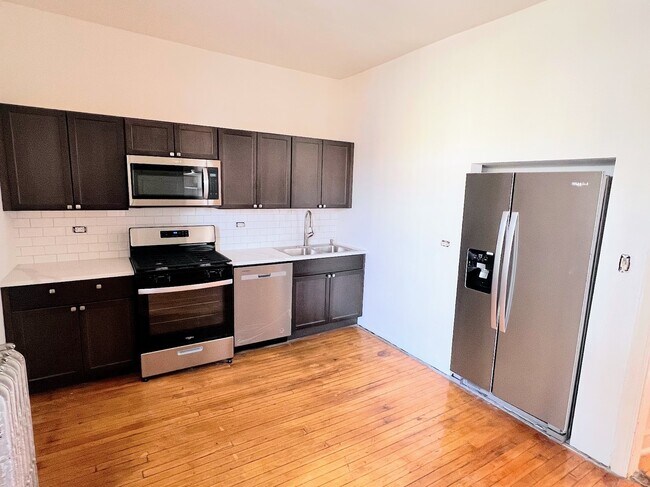 Foto del edificio - 3212 W Altgeld St