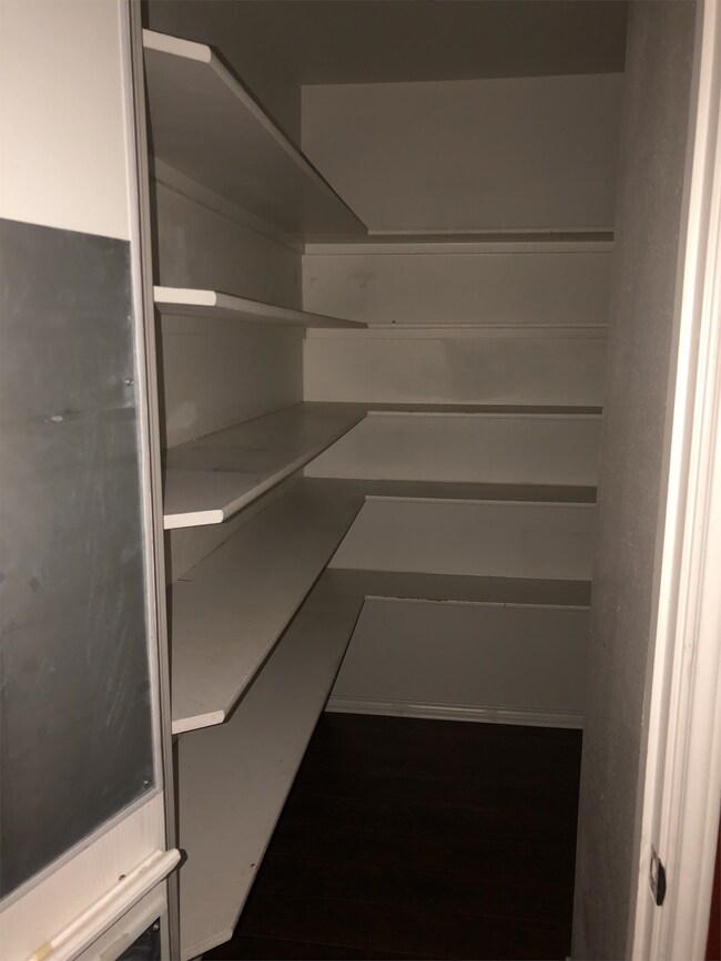 Foto del edificio - 15338 Country Acres Dr