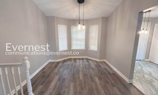 Foto del edificio - 3828 Landgraf Cove