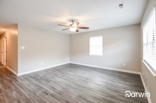 Building Photo - 1104 Pecan Place, Durham, NC 27704