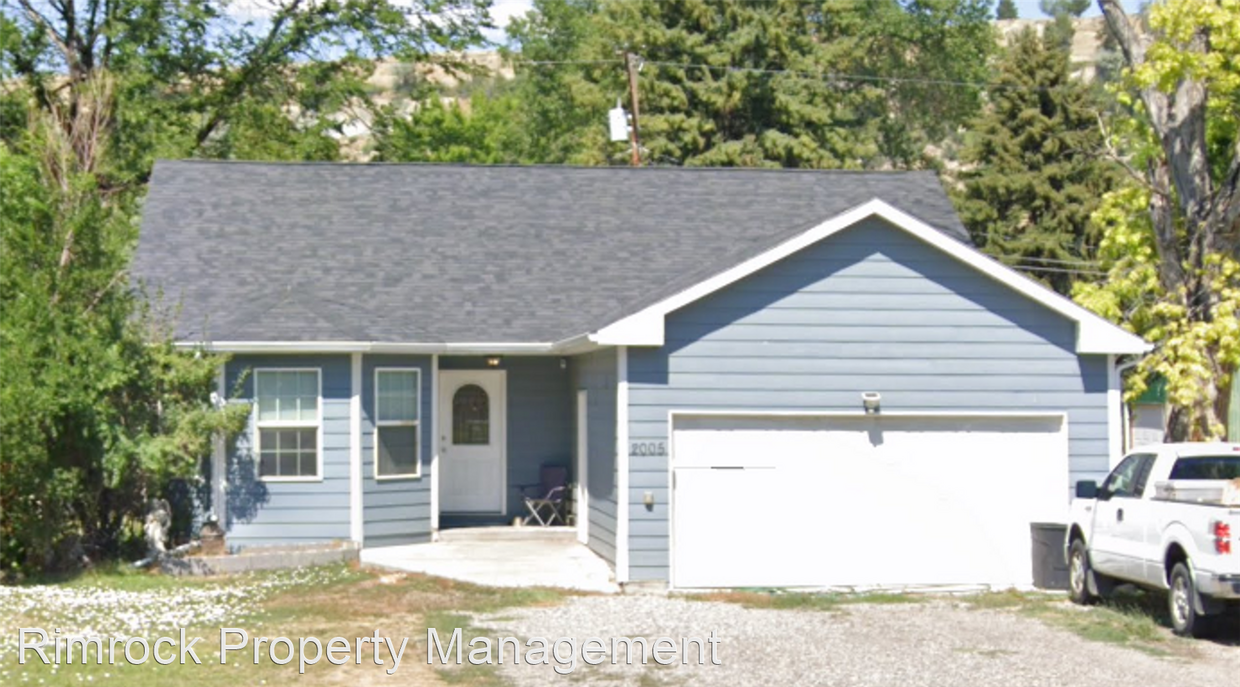 Primary Photo - 3 br, 1 bath House - 2005 1/2 8th Ave. N.