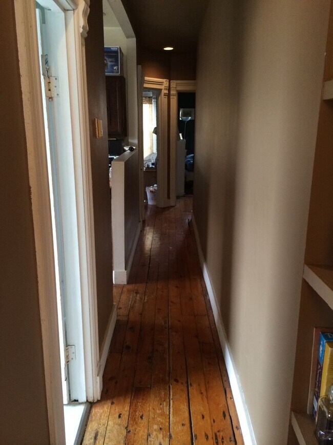 Building Photo - Beautiful Property Steps from Yale