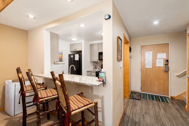 Foto del edificio - 21680 US-6