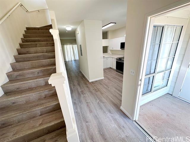 Building Photo - 94-738-738 Lumiauau St