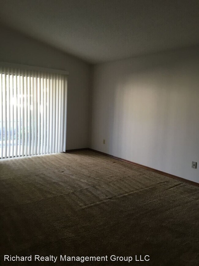 Building Photo - 3 br, 2 bath House - 105 Todd Drive