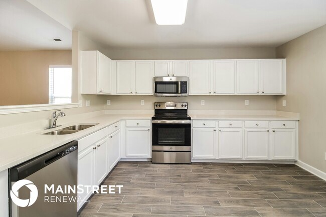 Foto del edificio - 3700 Sweet Birch Dr