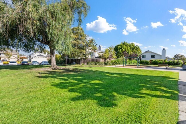Foto del edificio - 516 Hanbury Ln