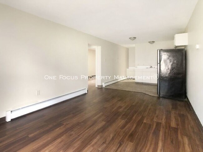Foto del edificio - 1107 W 4th St