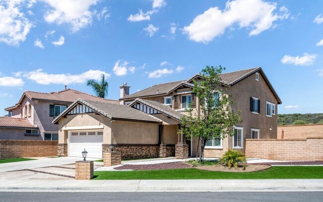 Building Photo - 29734 Big Dipper Way