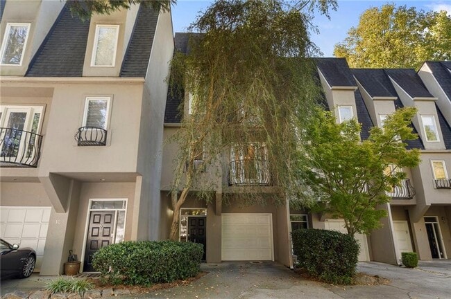 Foto del edificio - 1467 Monroe Dr NE