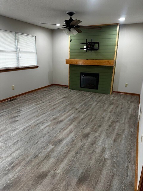 Foto del edificio - 1513 Mc Clellan Dr