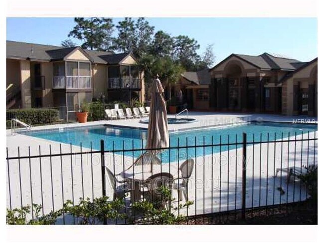 Building Photo - 3851 Bay Club Cir