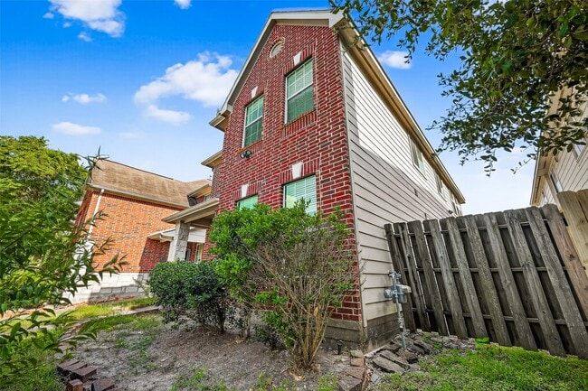 Building Photo - 7522 Autumn Sun Dr