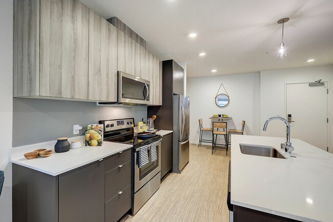 Building Photo - Augusta Apartments