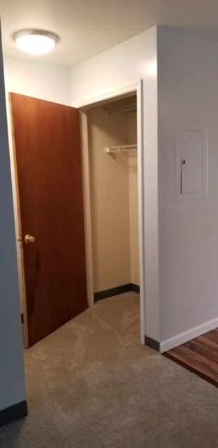 Foto del edificio - 200 Goodwin Ln