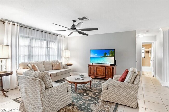Building Photo - 4827 Triton Ct W