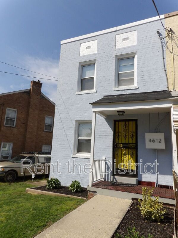 Foto principal - 4612 Bass Pl SE