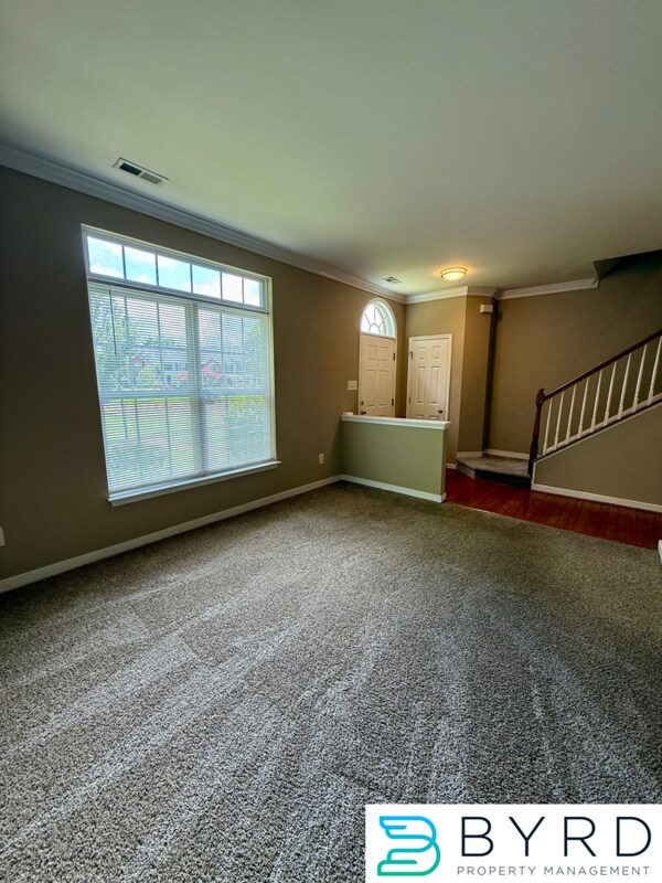 Building Photo - 1529 Olde Sage Ct