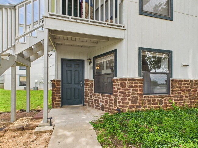 Foto del edificio - Charming 1-Bedroom Retreat on Friendship L...