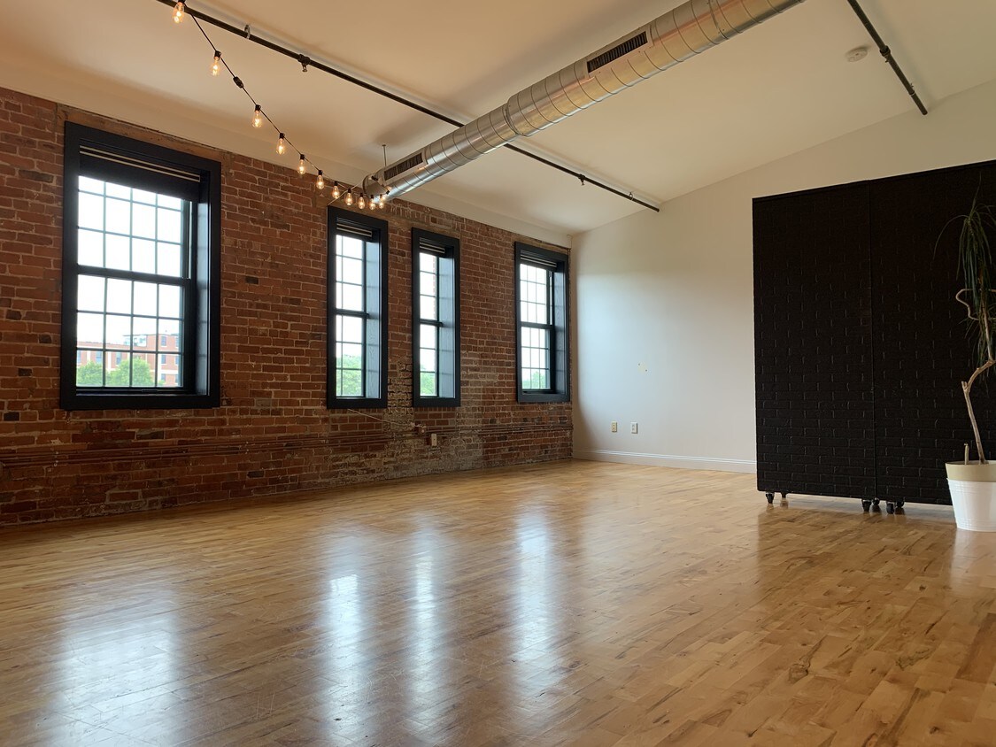 Foto principal - 75 Eagle St