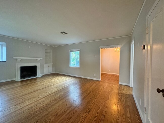 Foto del edificio - 2933 14th St