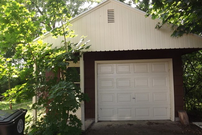 Foto del edificio - Updated 2 Bedroom Ranch Home!